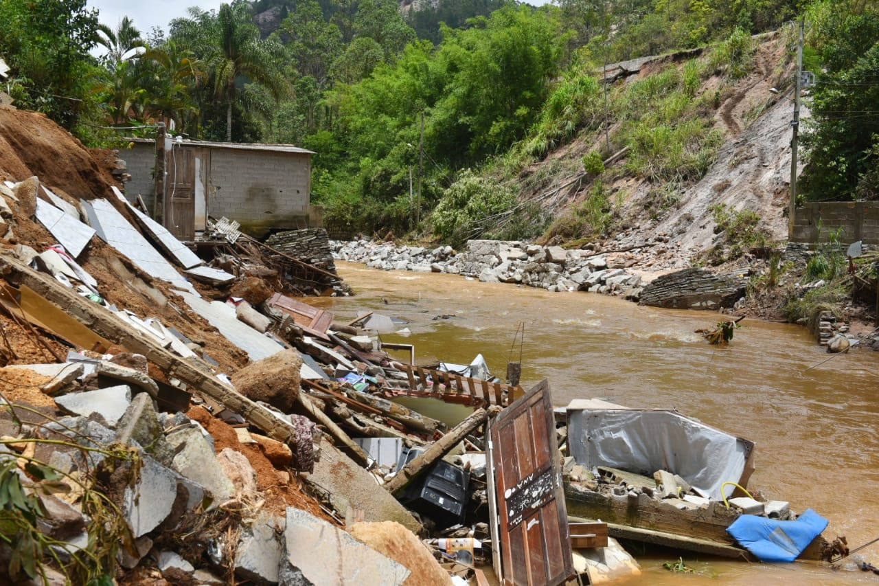 Comunidade Morro do Sal, zona rural de Vargem Alta, foi atingida pela chuva