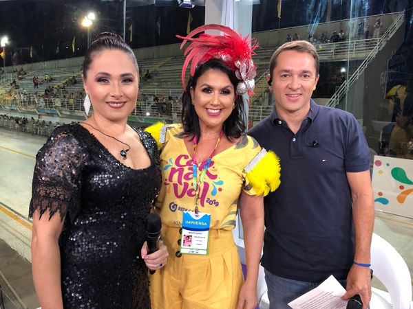 Daniela Abreu, Renata Rasseli e Mário Bonella: na cobertura do Carnaval de Vitória de 2019. Crédito: Mônica Zorzanelli