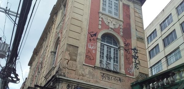 Fotos mostram imóveis abandonados no Centro de Vitória por Divulgação | Defensoria Pública do Espírito Santo