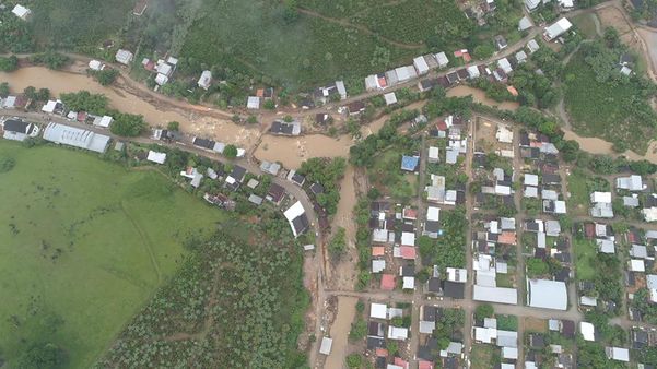 Imagens de drone  mostram danos causados pela chuva em Iconha por Marcel Alves 