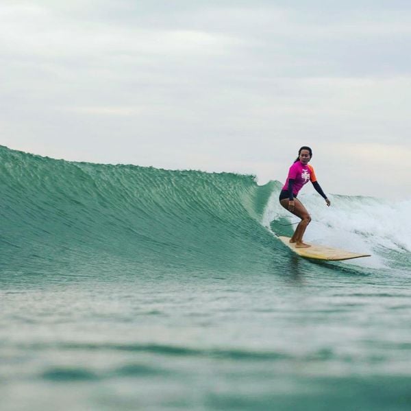 Suzana Hamasaki: mulheres surfistas no ES por Arquivo pessoal