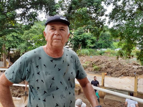 Pompilho Antônio Fonseca, de 55 anos, saiu de Rondônia para ajudar no mutirão em Iconha por Raquel Lopes