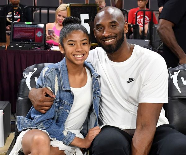 Resultado de imagem para Filha de Kobe, Gianna Bryant, que seguia seus passos no basquete morre com o pai em acidente de helicóptero