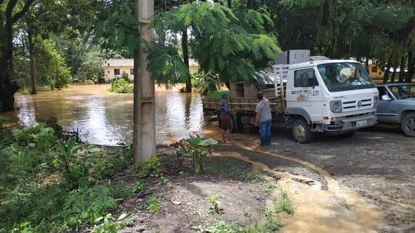 Enchente chega ao município de Itapemirim e 100 famílias já estão desabrigadas por PMI