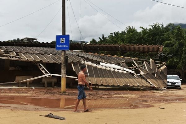 Estragos causados pela chuva que atingiu o município de Castelo no último sábado (25) por Fernando Madeira