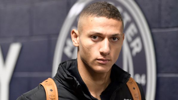 O atacante capixaba não escondeu a torcida pelo brother no BBB20, mas afirmou que violência contra a mulher é algo abominável e para isso ele não passa pano