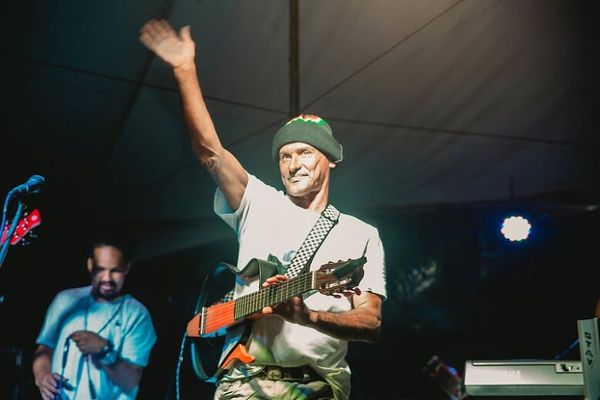 undefined por Sebastião Pires