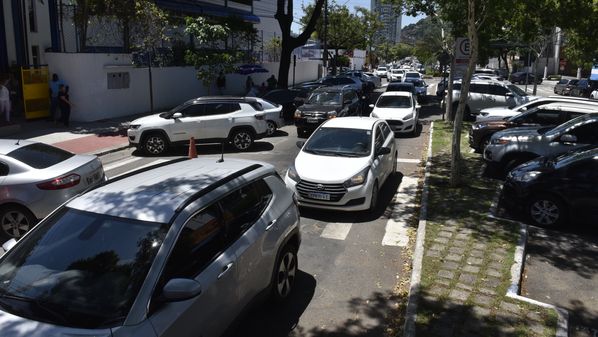 Capital teve um aumento de 17% na circulação de carros, o equivalente a 45 mil veículos a mais nas vias