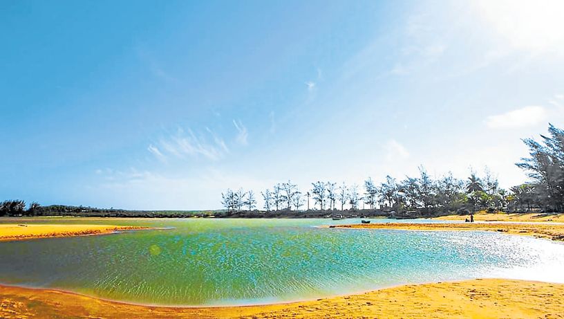 Praia de Guriri