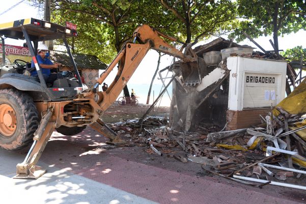 Os atuais estabelecimentos amanheceram impedidos de funcionar devido a determinação judicial por Ricardo Medeiros