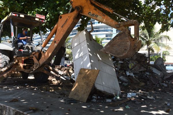 Os atuais estabelecimentos amanheceram impedidos de funcionar devido a determinação judicial por Ricardo Medeiros