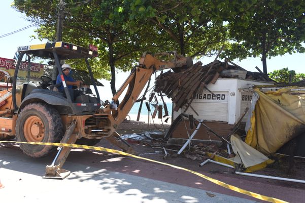 Os atuais estabelecimentos amanheceram impedidos de funcionar devido a determinação judicial por Ricardo Medeiros