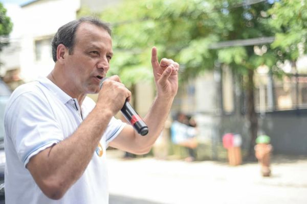 Jonas Nogueira, que agora quer ser candidato a prefeito, está rompido com o prefeito de Cachoeiro
