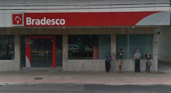 De janeiro a setembro o Bradesco acumula ganhos de R$ 12,7 bilhões, queda de 34,2% ante igual período do ano passado