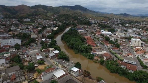A vítima, João Vítor da Silva Medeiros, foi morta com disparos de arma de fogo em plena luz do dia, em 2021; penas superam os 20 anos de prisão