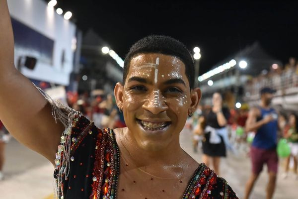 Ensaio técnico da Escola de Samba Unidos de Jucutuquara  por Fernando Madeira