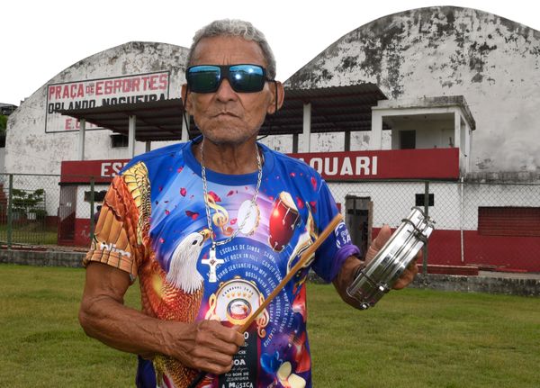 Data: 07/01/2020 - ES - Cariacica - José Carlos Barbosa, conhecido como Caio, 77 anos, fundador da Escola de Samba Independentes de Boa Vista  por Carlos Alberto Silva