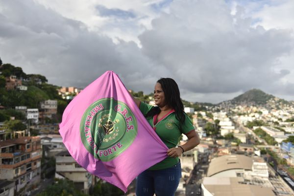 Data: 07/02/2019 - ES - Vitória - Penha Lemos, integrante da escola de samba Imperatriz do Forte - Editoria: Cidades - Foto: Vitor Jubini - GZ por Vitor Jubini