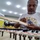 Imagem - Chuva no ES: voluntário restaura piano de R$ 50 mil em Cachoeiro