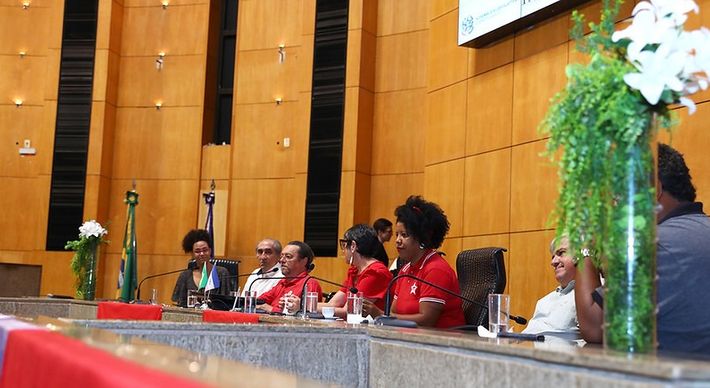 Ex-prefeito de Vitória, ex-deputado federal e estadual e ex-presidente estadual do partido não apareceu na Assembleia Legislativa na noite de ontem (10)