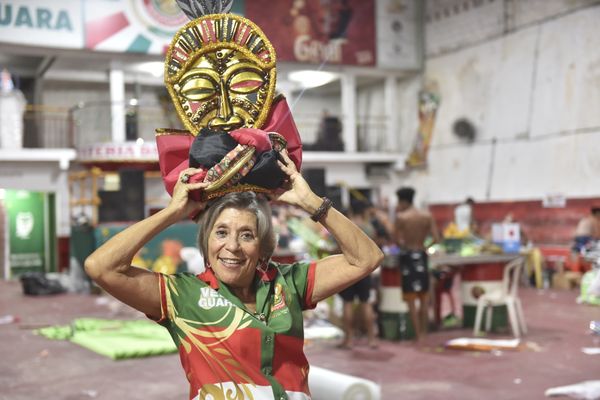 Data: 12/02/2020 - ES - Vitória - Aparecida Vidon, Jucutuquara. Entrevistada sobre escola de samba e comunidade - Editoria: Cidades - Foto: Vitor Jubini - GZ por Vitor Jubini