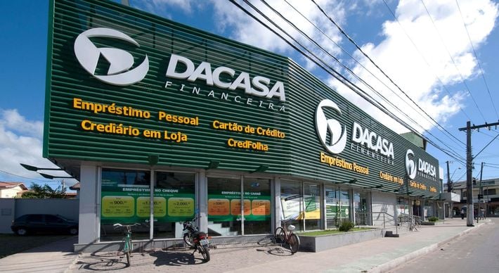 O Banco Central encerrou o processo de liquidação extrajudicial da Dacasa Financeira, iniciado em 2020. A instituição fazia parte do conglomerado da família Dadalto