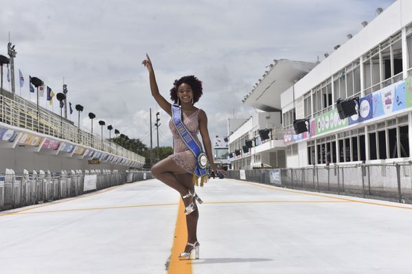 Data: 13/02/2020 - ES - Vitória - Nathalia Messias vence o concurso Garota do Samba da TV Gazeta - Editoria: Cidades - Foto: Vitor Jubini - GZ por Vitor Jubini