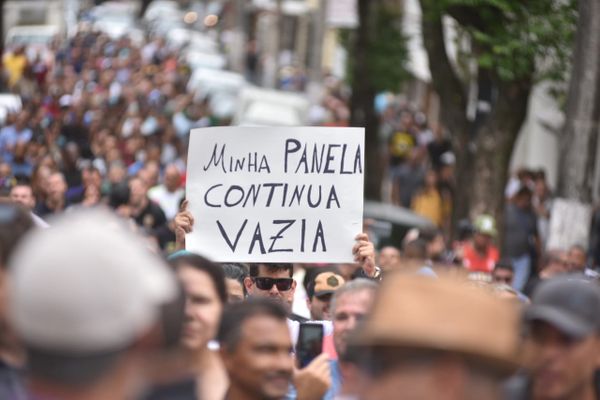 Policiais Militares, Civis e Bombeiros protestam em Vitória no último dia 13 . Crédito: Fernando Madeira