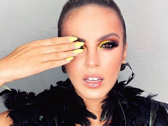 Make de carnaval feita por Ricardo Silveira por Divulgação