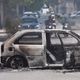 Carro foi incendiado na rua Marins Alvarino, em Itararé
