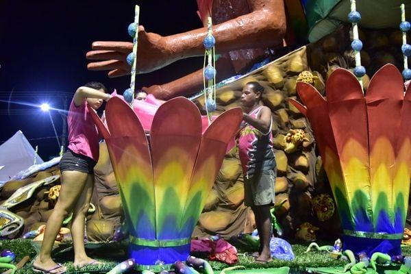 Sinal verde para o Carnaval de Vitória: bastidores da Pega no Samba e clima de festa no Sambão do Povo por Rodrigo Gavini