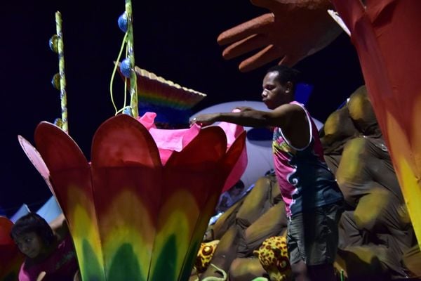 Sinal verde para o Carnaval de Vitória: bastidores da Pega no Samba e clima de festa no Sambão do Povo por Rodrigo Gavini