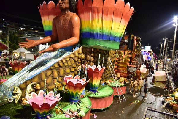 Sinal verde para o Carnaval de Vitória: bastidores da Pega no Samba e clima de festa no Sambão do Povo por Rodrigo Gavini