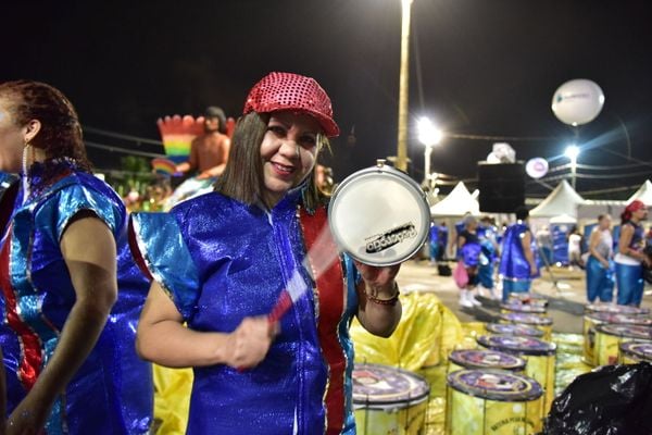 Sinal verde para o Carnaval de Vitória: bastidores da Pega no Samba e clima de festa no Sambão do Povo por Rodrigo Gavini