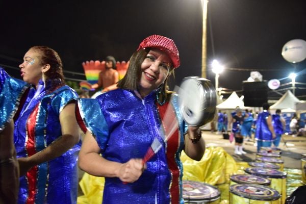 Sinal verde para o Carnaval de Vitória: bastidores da Pega no Samba e clima de festa no Sambão do Povo por Rodrigo Gavini