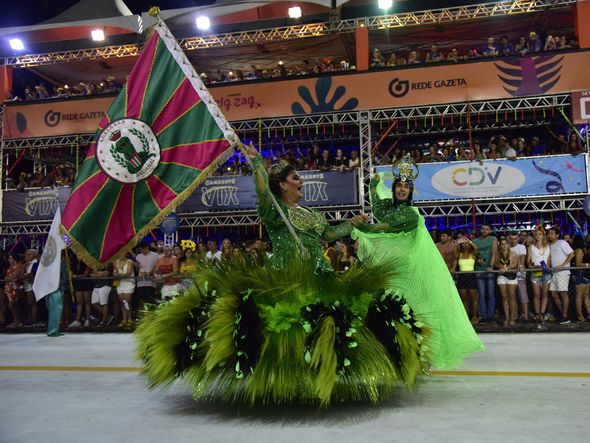 Verde e rosa capixaba, Andaraí exalta a cachaça, símbolo da cultura brasileira por Rodrigo Gavini