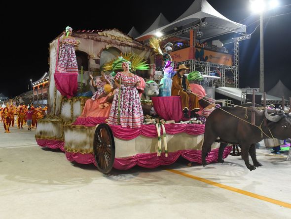 Verde e rosa capixaba, Andaraí exalta a cachaça, símbolo da cultura brasileira por Ricardo Medeiros