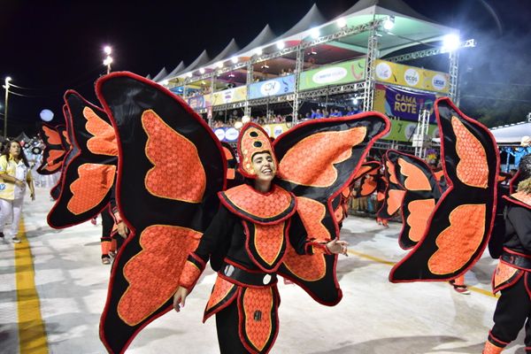 Unidos da Piedade abre desfiles de sábado  - Carnaval 2020 por Rodrigo Gavini
