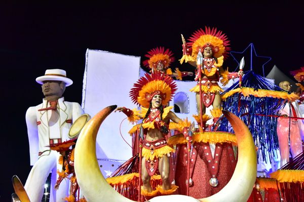 Unidos da Piedade abre desfiles de sábado  - Carnaval 2020 por Rodrigo Gavini