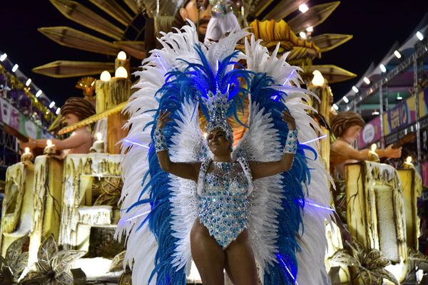 Unidos da Piedade abre desfiles de sábado  - Carnaval 2020 por Rodrigo Gavini