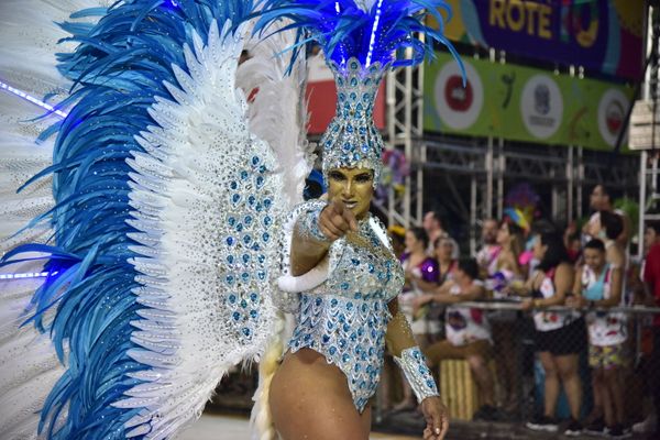 Unidos da Piedade abre desfiles de sábado  - Carnaval 2020 por Rodrigo Gavini