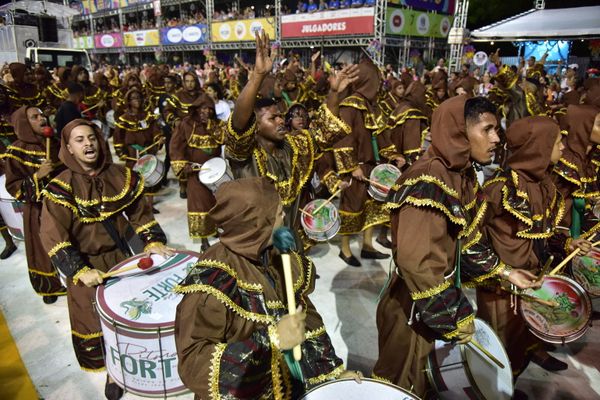 Unidos da Piedade abre desfiles de sábado  - Carnaval 2020 por Rodrigo Gavini