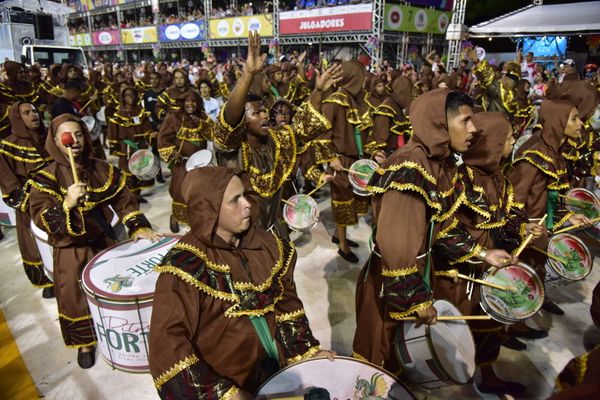 Unidos da Piedade abre desfiles de sábado  - Carnaval 2020 por Rodrigo Gavini