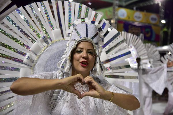 Unidos da Piedade abre desfiles de sábado  - Carnaval 2020 por Rodrigo Gavini