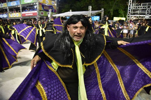 Unidos da Piedade abre desfiles de sábado  - Carnaval 2020 por Rodrigo Gavini