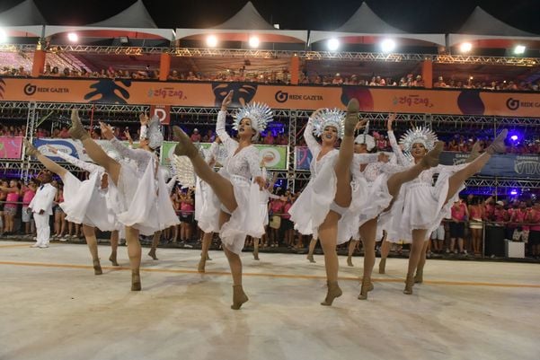 Unidos da Piedade abre o desfile de sábado por Fernando Madeira