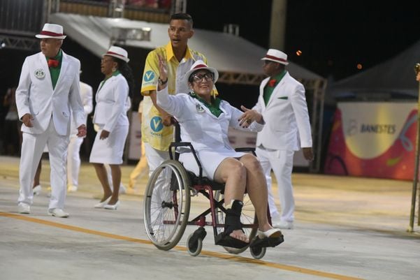 Unidos da Piedade abre o desfile de sábado por Fernando Madeira