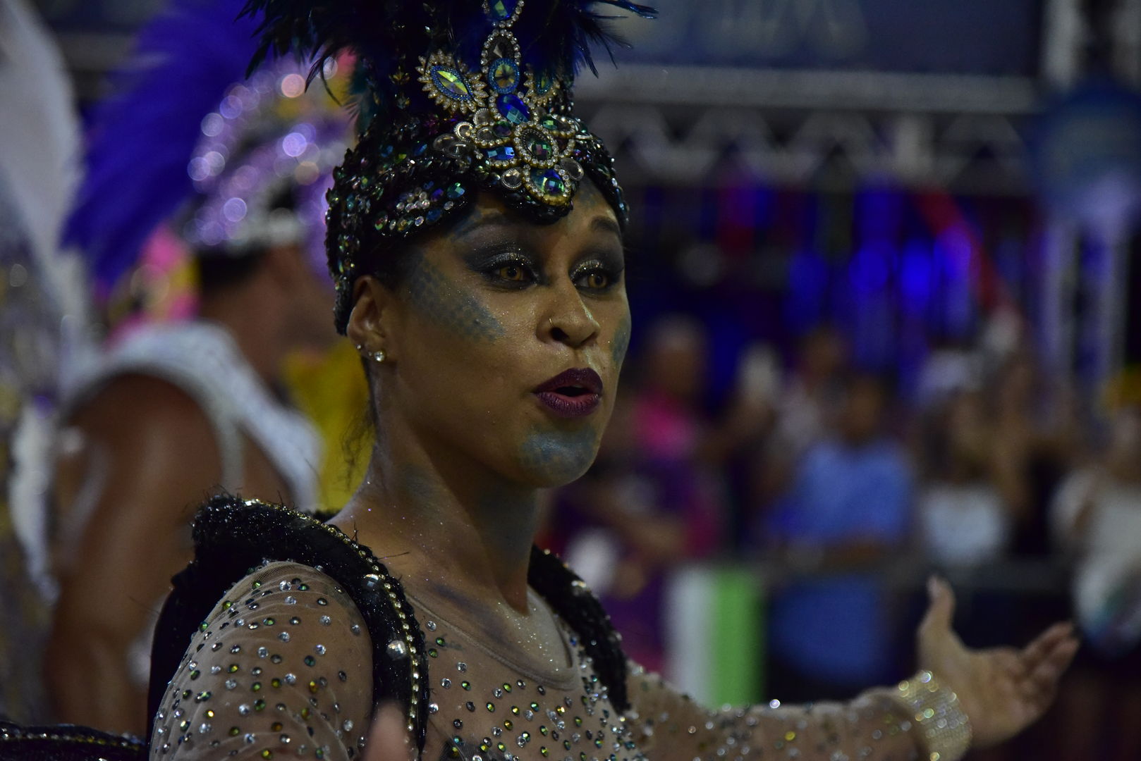 Unidos de Barreiros contagia Sambão do Povo com a magia do tempo