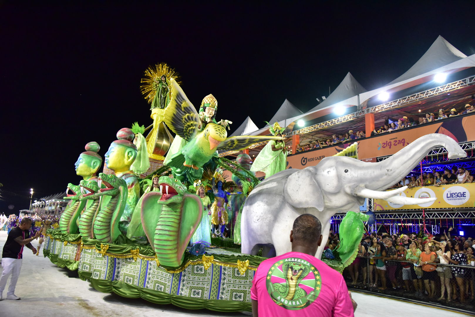 Verde e rosa capixaba, Andaraí exalta a cachaça, símbolo da cultura brasileira