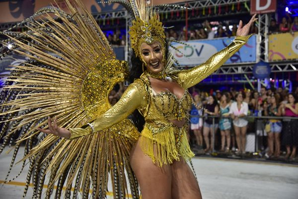 Verde e rosa capixaba, Andaraí exalta a cachaça, símbolo da cultura brasileira por Rodrigo Gavini